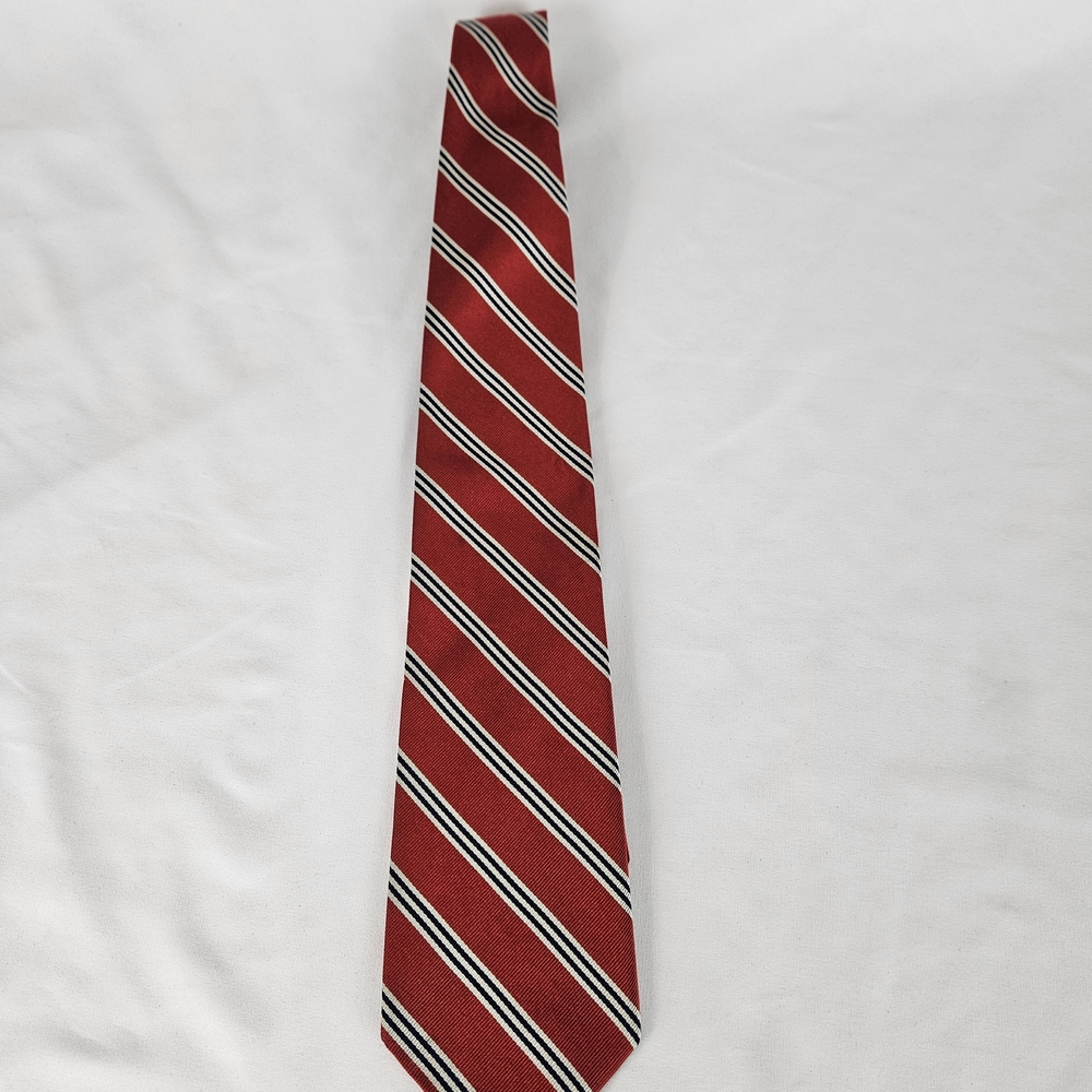 Brooks Brothers Red and White Striped Silk Tie